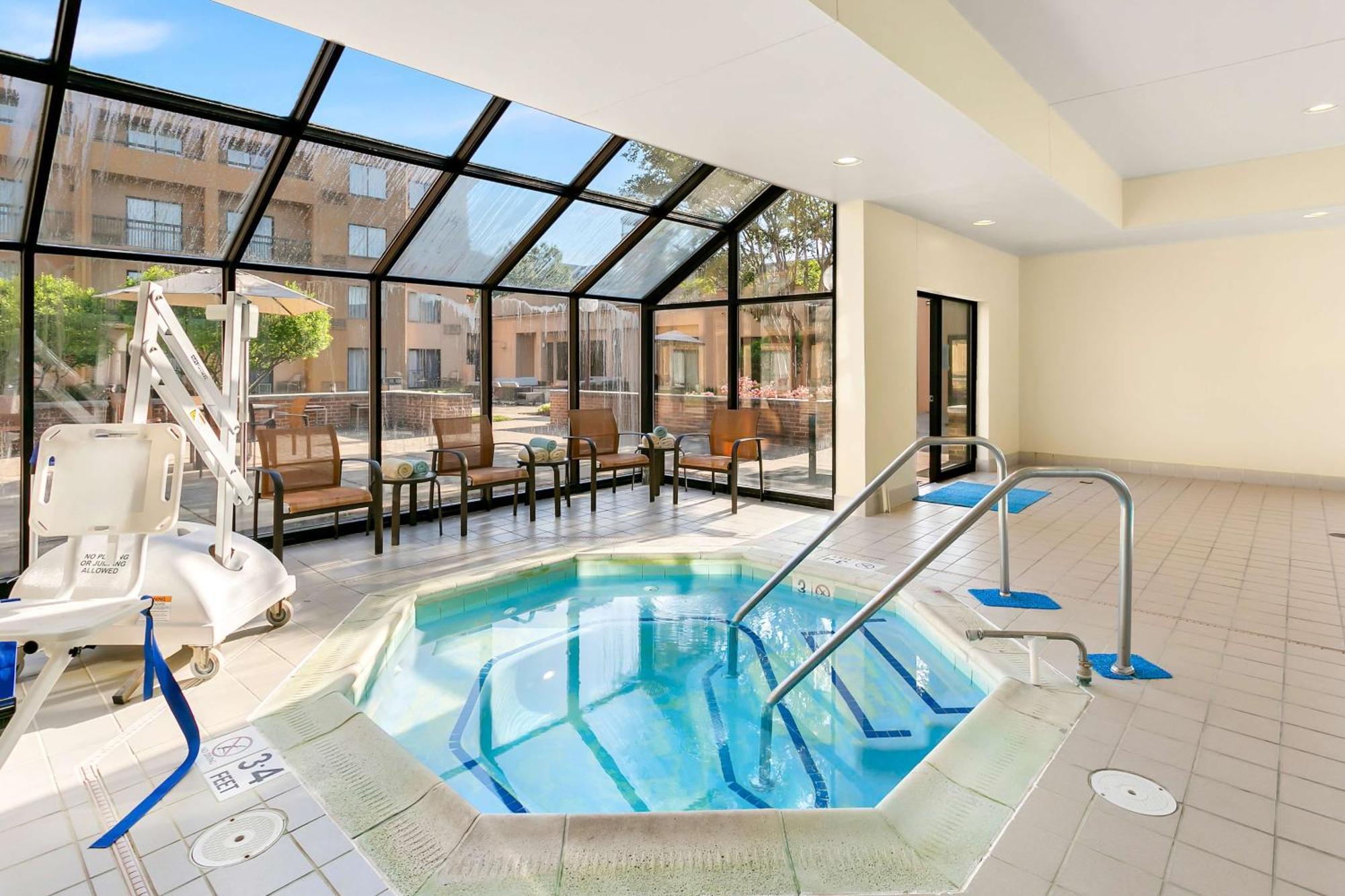 Sonesta Select Greenbelt College Park Bagian luar foto